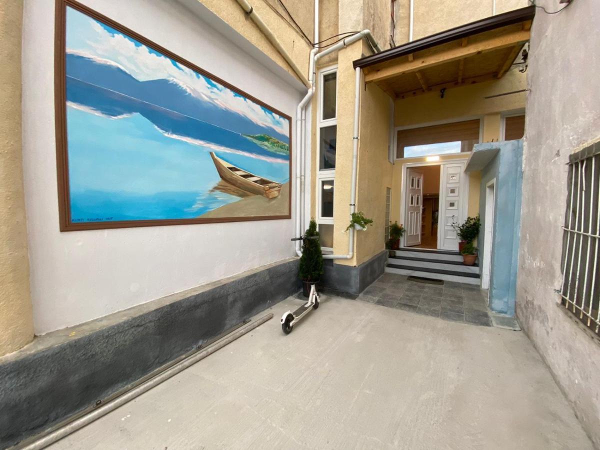 B & B Pogradec Buitenkant foto